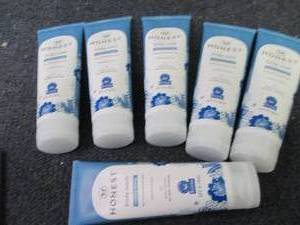 6- 8 oz Honest Soothing Therapy Bod...
