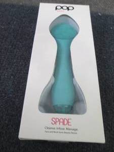 Pop Sonic Spade Cleansing & Exfolia...