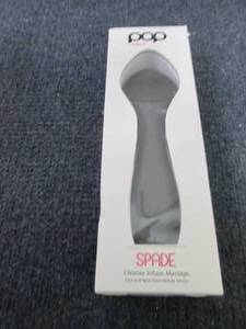 Pop Sonic Spade Cleansing & Exfolia...