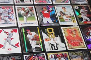 lot 85 image: Shohei Ohtani Baseball Card Lot  20 Different Card
