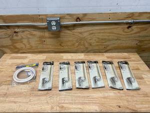 lot 82 image: Lot of 6- Toilet Tank Levers with Ice Maker Hookup