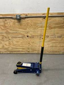 lot 14 image: Aain Heavy duty 3 Ton Floor Jack, Steel Hydraulic Service Jack Quick Rise With Double Pump Quick Lift, Blue HT3300