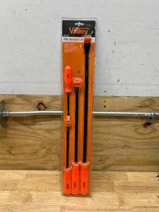 lot 28 image: VALLEY 4 PC Pry Bar Set (02062412)
