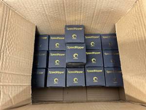 lot 89 image: Lot of 18 SPEEDRIPPER Cubes