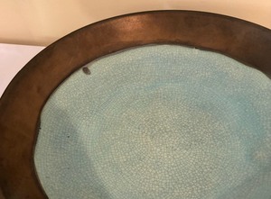 lot 70 image: Simple and Stunning Pottery Bowl