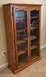 lot 7A image: Double Door Glass Front Display Cabinet