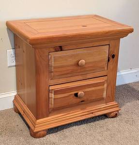 lot 4 image: Broyhill Pine Nightstand