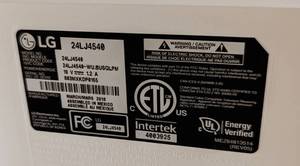 lot 173 image: LG 24 TV with Amazon Firestick