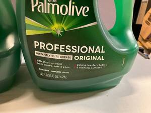 lot 30 image: Palmolive Dish Soap