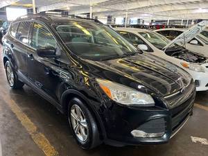 lot 4 image: 2016 Ford Escape SE FWD