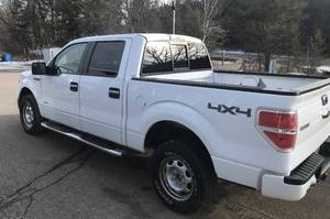 lot 5 image: 2014 Ford F150 XLT 4x4