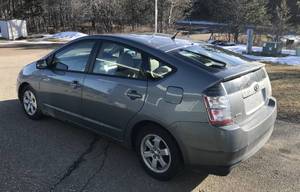 lot 15 image: 2005 Toyota Prius