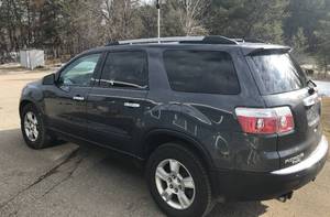 lot 6 image: 2012 GMC Acadia SLE AWD