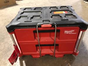 Milwaukee PACKOUT 22 in. 2-Drawer Tool Box with Metal Reinforced Corners   Customer Returns See Pictures