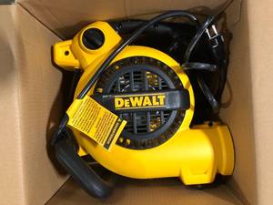 DEWALT Portable Air MoverFloor Dryer Blower Fan  Customer Returns See Pictures