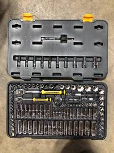 GEARWRENCH 14 in. and 38 in. Drive 6-Point Standard & Deep SAEMetric 90-Tooth Ratchet and Socket Mechanics Tool Set (106-Piece)  Customer Returns See Pictures