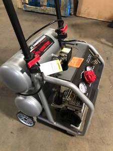 Husky Air Compressor   Customer Returns See Pictures