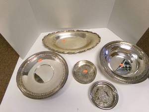 lot 80 image: Lot of silver platters...