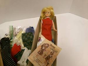 lot 168 image: Vintage Dol with Barbie Case...