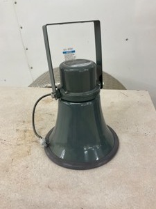 lot 30 image: Horn Speaker 15w