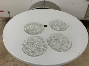 lot 44 image: 4 matching glass relish trays 9
