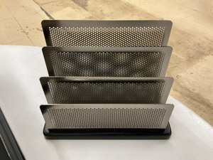 lot 138 image: Rolodex Distintions phonefile holders