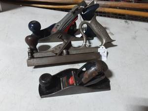 lot 24 image: Tongue & Groove Tool, Stanley Handyman #111203 Plane & Stanley Defiance Plane