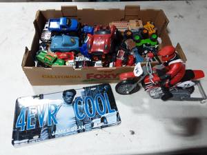 lot 29 image: Box Of Toy Cars