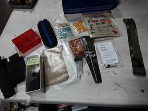 lot 40 image: Vintage Fire Arms Collectibles