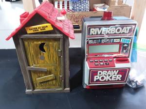 lot 65 image: 2-Battery Operated Coin Banks