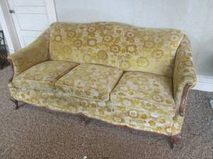 (DLR) Vintage Sofa with Wood Trim and Legs 74 Wide