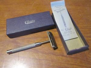 (K) Vintage Christy Double Action Safety Razor in Original Box