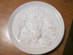 (K) Vintage 1967 Frankoma Gifts For The Christ Child Plate 8 14
