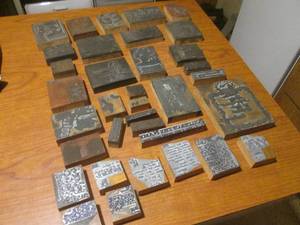 (DLR) Assorted Vintage Printing Blocks