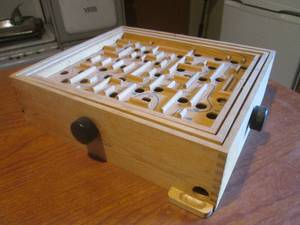 (DLR) Vintage Ladyrinth Game - Control Knobs Work  Missing Ball