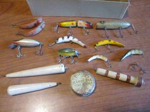 (DLR) Vintage Fishing Lures Etc