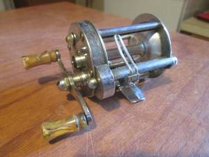 (K) Vintage Pflueger Skilkast No. 1953 Fishing Reel