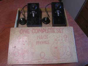 (DLR) Vintage One Complete Set Mack Phones No. 400
