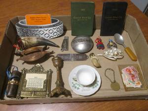 (DLR) Assorted Vintage Smalls