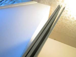 (FHC) 3 Sheets of 4 ft x  8 ft Drywall - Green On One Side - Says Fire Resistant - There is also a 2 ft x 4 ft if you want it.