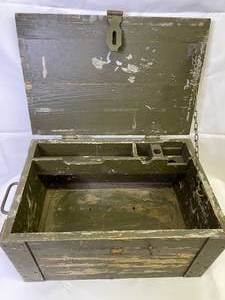 lot 118 image: Vintage Wooden Military Box