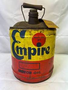 lot 137 image: Vintage Empire Five Gallon Metal Oil Can with Wooden Handle