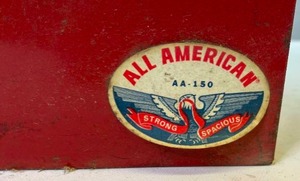 lot 156 image: Vintage Metal All American Tool Box Model AA-150 with Removable Tray