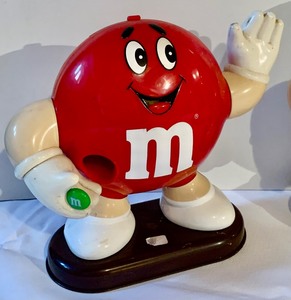 lot 186 image: Three Vintage M & M Dispensers