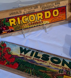 lot 188 image: Vintage Crate Ends Wood Panels