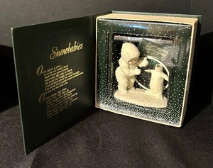 lot 84 image: Five Snowbabie Figurines