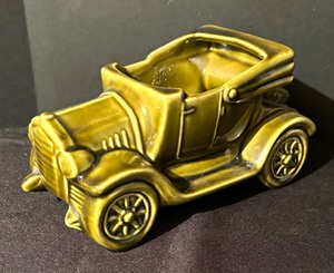 lot 95 image: Two Jalopy Car Planters by McCoy