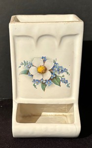 lot 98 image: Four Vintage McCoy Match Holders