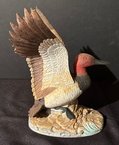 lot 236 image: Four Beautiful Bird Figurines