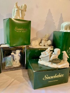 lot 190 image: Collection of Snow Babies by Department 56